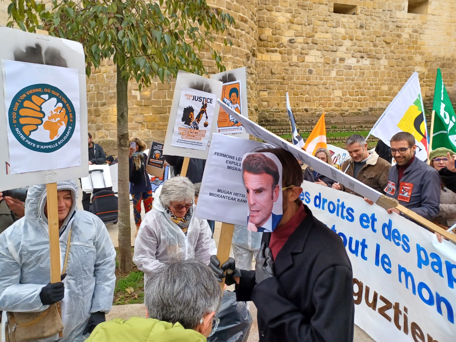 Journée internationale des migrants Bayonne décembre 2022